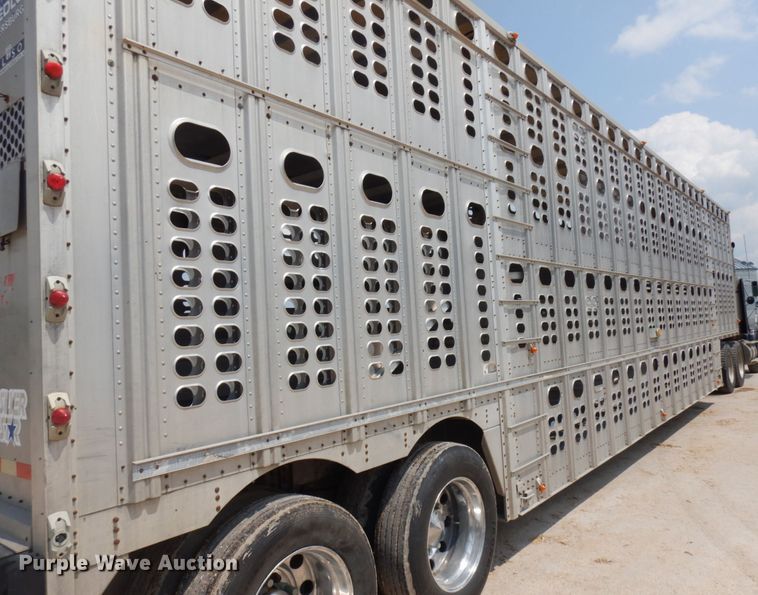 image for item IL9897 2005 Wilson PSDCL-402H  livestock trailer