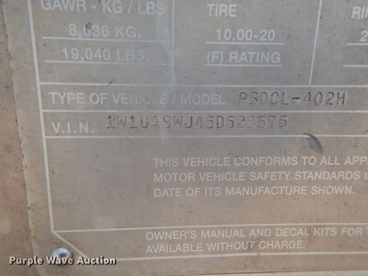 image for item IL9897 2005 Wilson PSDCL-402H  livestock trailer