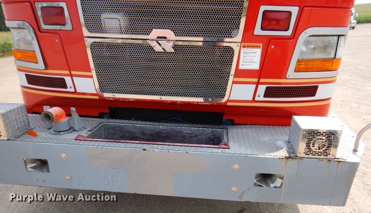 image for item IN9819 2004 Spartan 60DDEC  quint ladder fire truck