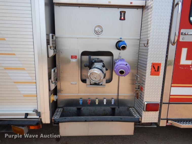 image for item IN9819 2004 Spartan 60DDEC  quint ladder fire truck