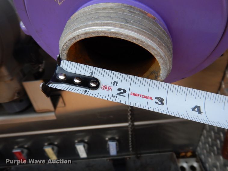 image for item IN9819 2004 Spartan 60DDEC  quint ladder fire truck