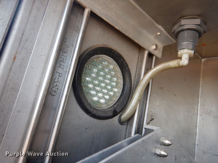 image for item IN9819 2004 Spartan 60DDEC  quint ladder fire truck