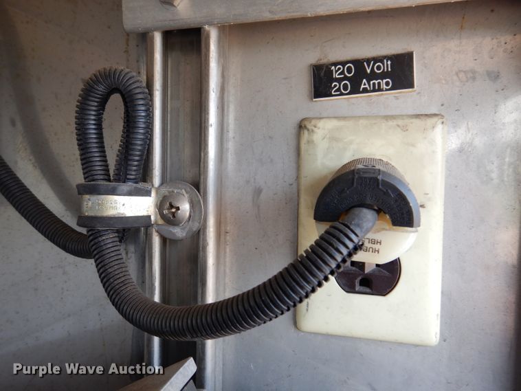 image for item IN9819 2004 Spartan 60DDEC  quint ladder fire truck