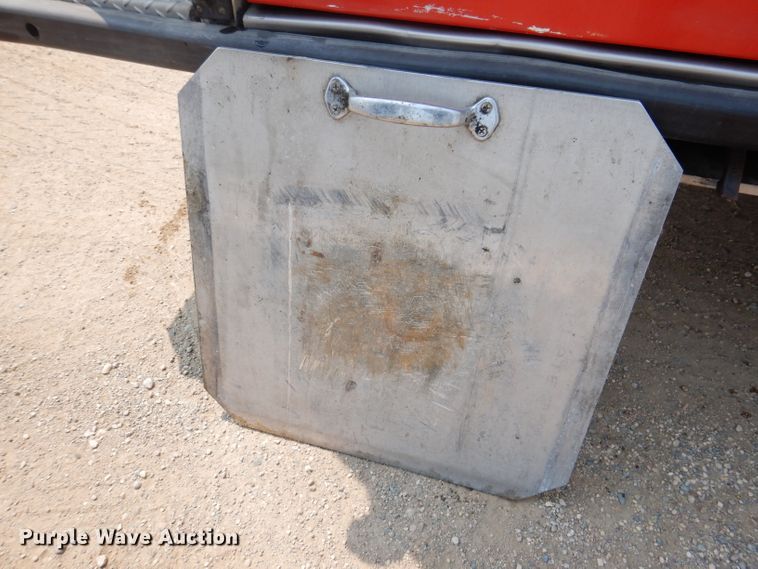 image for item IN9819 2004 Spartan 60DDEC  quint ladder fire truck