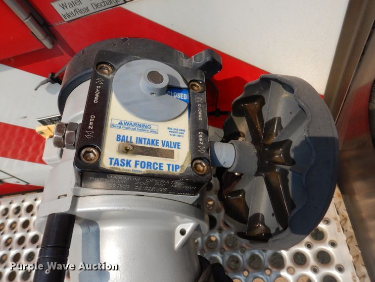 image for item IN9819 2004 Spartan 60DDEC  quint ladder fire truck