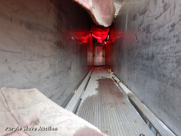 image for item IN9819 2004 Spartan 60DDEC  quint ladder fire truck