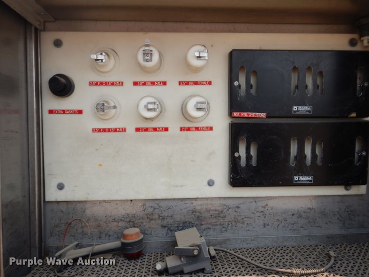 image for item IN9819 2004 Spartan 60DDEC  quint ladder fire truck