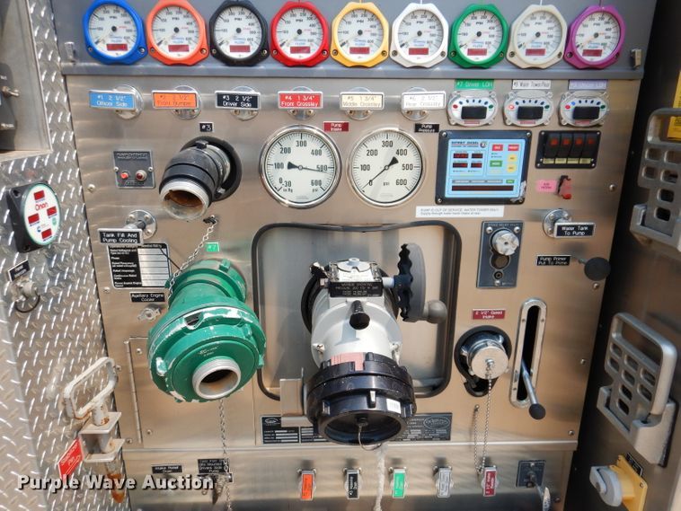 image for item IN9819 2004 Spartan 60DDEC  quint ladder fire truck