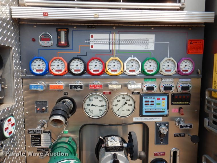 image for item IN9819 2004 Spartan 60DDEC  quint ladder fire truck