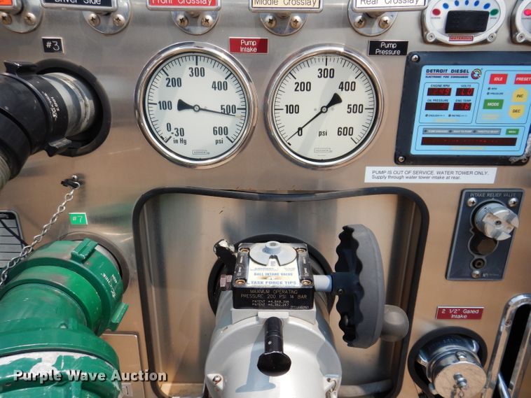 image for item IN9819 2004 Spartan 60DDEC  quint ladder fire truck