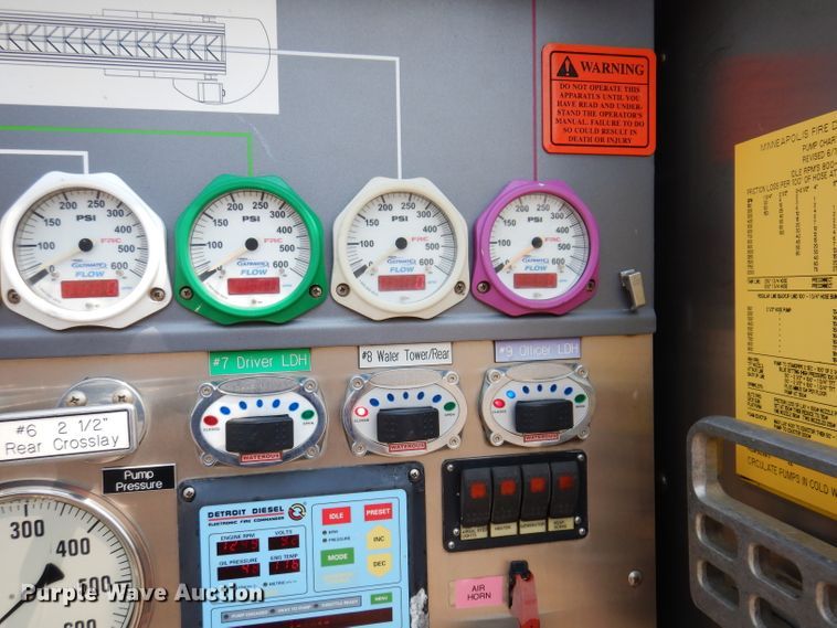 image for item IN9819 2004 Spartan 60DDEC  quint ladder fire truck