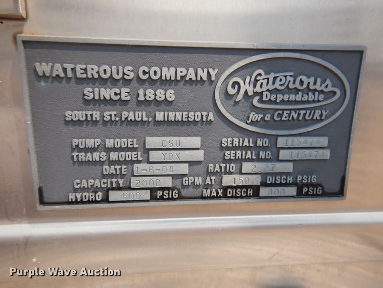 image for item IN9819 2004 Spartan 60DDEC  quint ladder fire truck