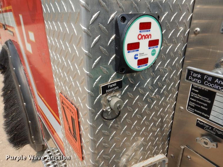 image for item IN9819 2004 Spartan 60DDEC  quint ladder fire truck