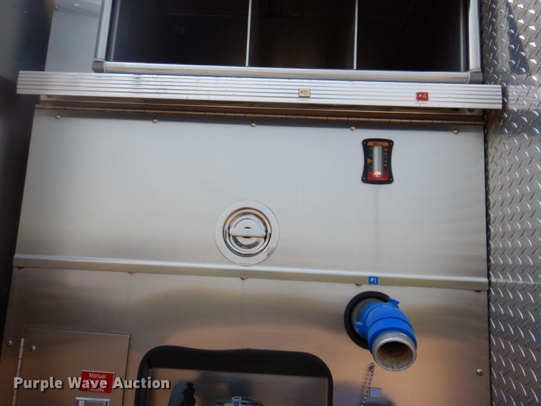 image for item IN9819 2004 Spartan 60DDEC  quint ladder fire truck