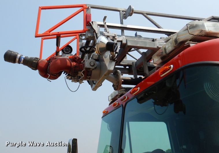 image for item IN9819 2004 Spartan 60DDEC  quint ladder fire truck