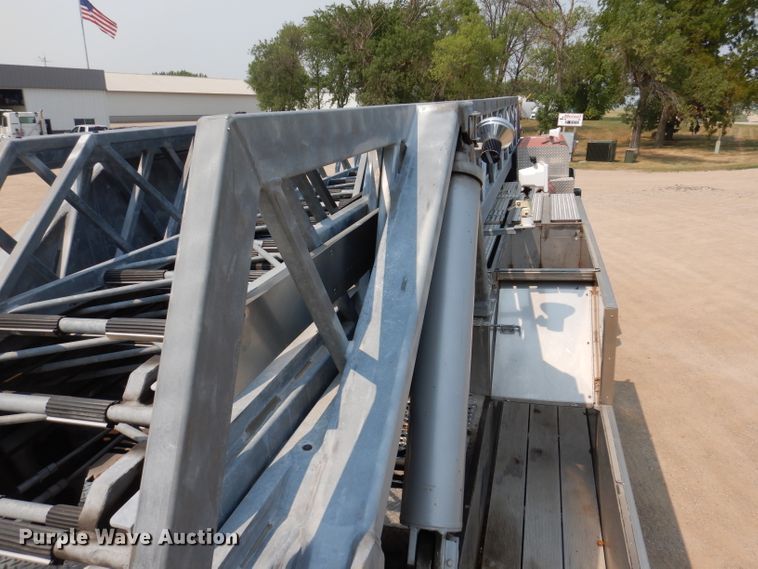 image for item IN9819 2004 Spartan 60DDEC  quint ladder fire truck