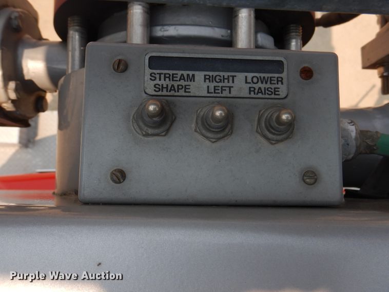 image for item IN9819 2004 Spartan 60DDEC  quint ladder fire truck