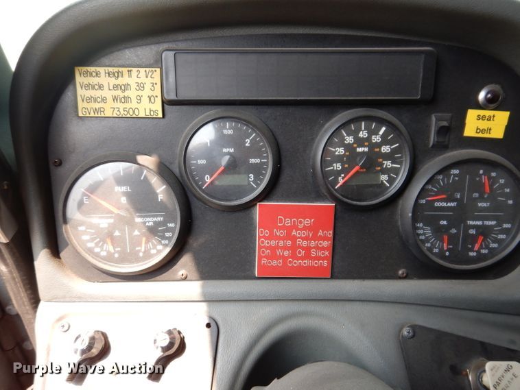 image for item IN9819 2004 Spartan 60DDEC  quint ladder fire truck