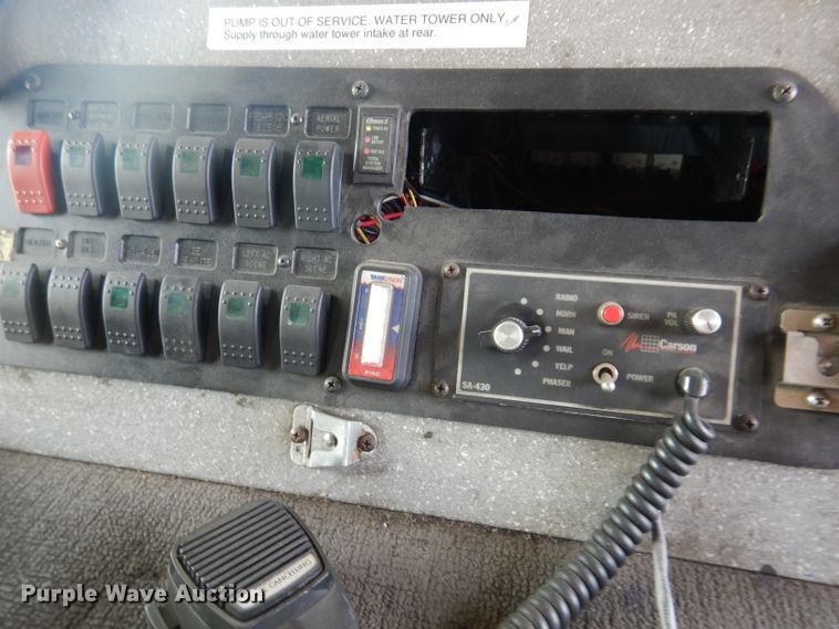 image for item IN9819 2004 Spartan 60DDEC  quint ladder fire truck