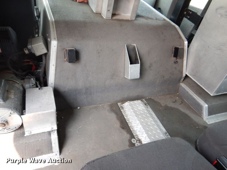 image for item IN9819 2004 Spartan 60DDEC  quint ladder fire truck