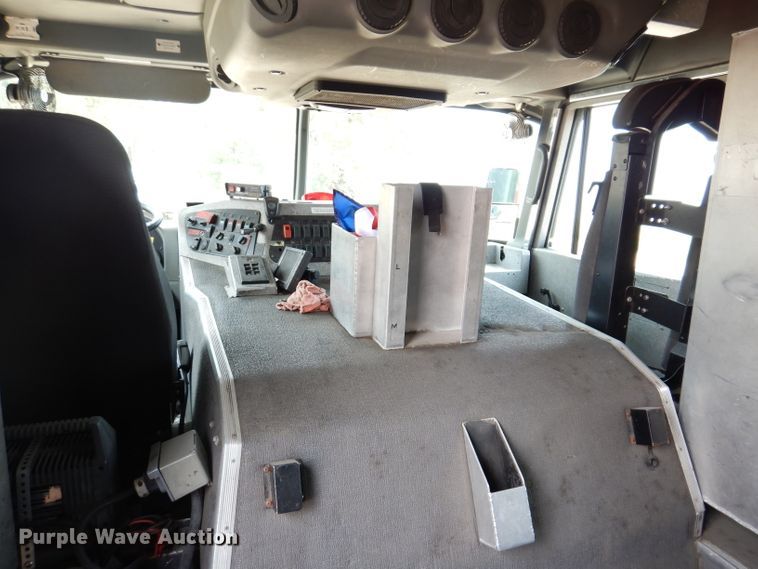 image for item IN9819 2004 Spartan 60DDEC  quint ladder fire truck