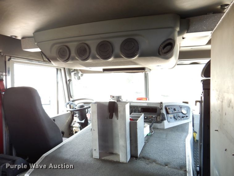 image for item IN9819 2004 Spartan 60DDEC  quint ladder fire truck