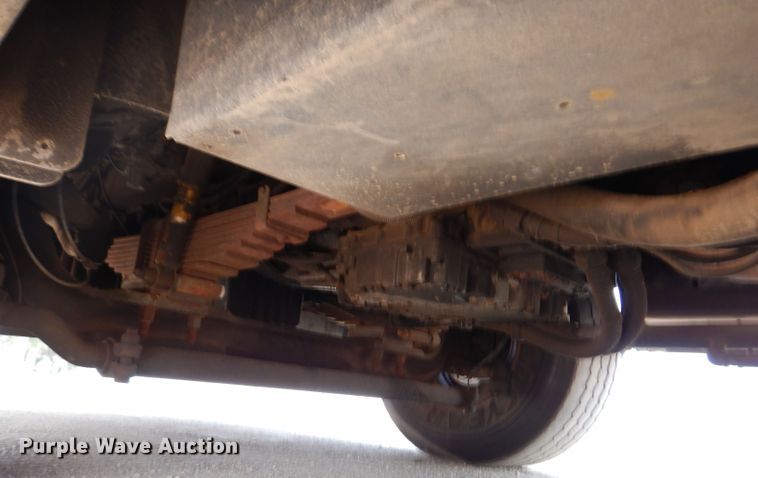 image for item IN9819 2004 Spartan 60DDEC  quint ladder fire truck