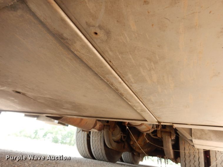 image for item IN9819 2004 Spartan 60DDEC  quint ladder fire truck