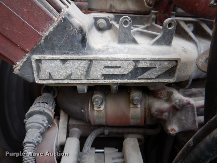 image for item IN9839 2013 Mack CXU613  semi truck