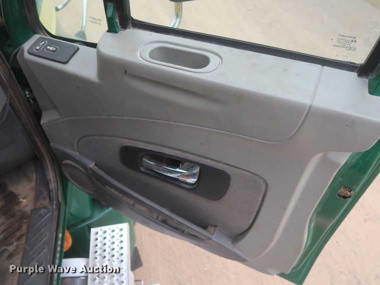 image for item IO9166 2011 International ProStar Premium  semi truck