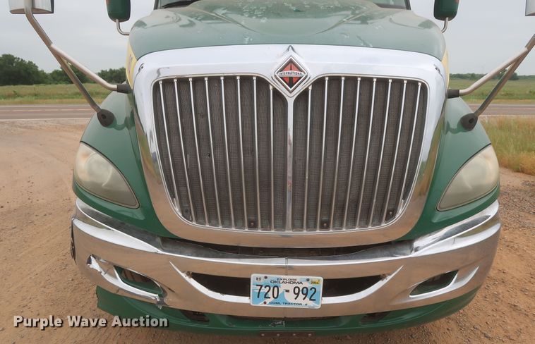 image for item IO9166 2011 International ProStar Premium  semi truck