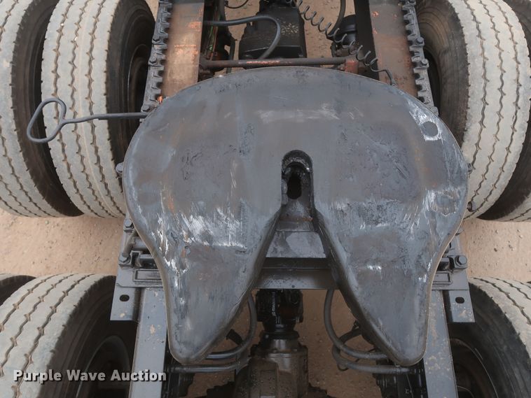 image for item IO9166 2011 International ProStar Premium  semi truck