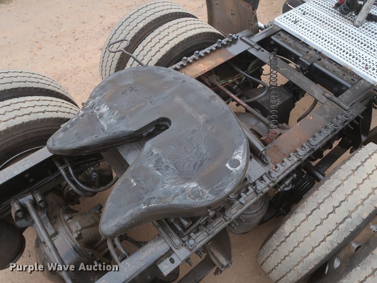 image for item IO9166 2011 International ProStar Premium  semi truck