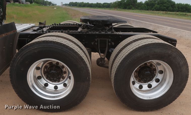 image for item IO9166 2011 International ProStar Premium  semi truck