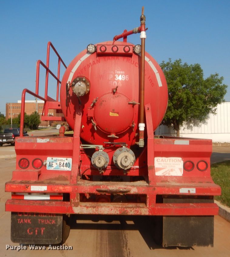 image for item IT9710 2011 Troxell  tank trailer