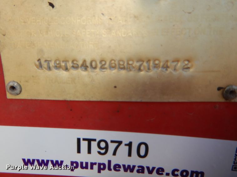 image for item IT9710 2011 Troxell  tank trailer