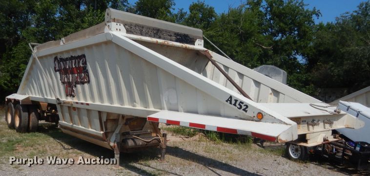 image for item IT9717 2013 CTSI BDT40  bottom dump trailer
