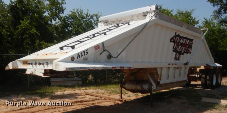 image for item IT9718 2012 CTSI BDT40  bottom dump trailer