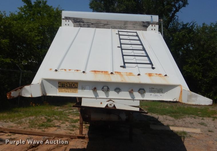 image for item IT9718 2012 CTSI BDT40  bottom dump trailer