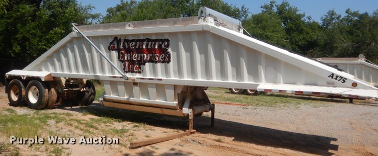 image for item IT9718 2012 CTSI BDT40  bottom dump trailer