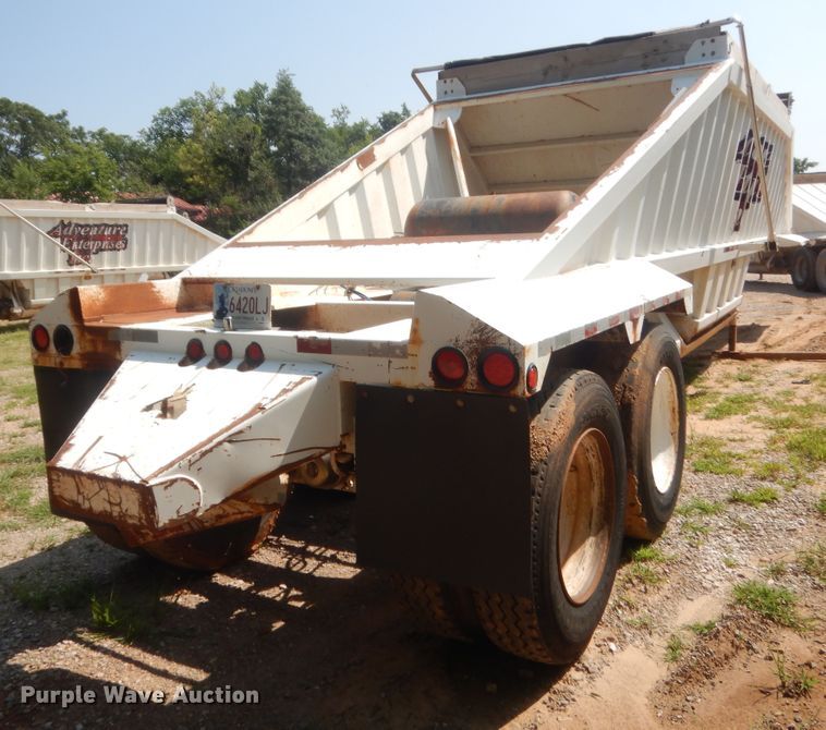 image for item IT9718 2012 CTSI BDT40  bottom dump trailer