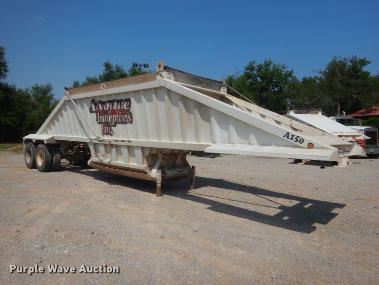 image for item IT9720 2013 CTSI BDT40  bottom dump trailer