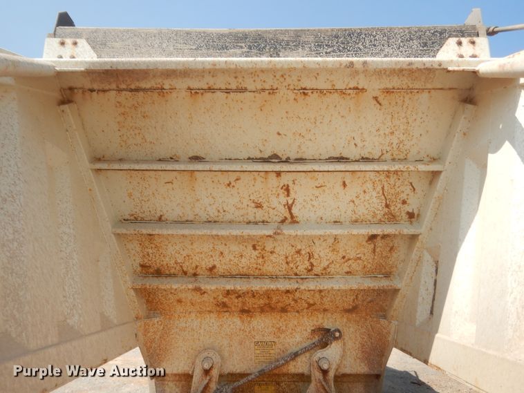 image for item IT9720 2013 CTSI BDT40  bottom dump trailer