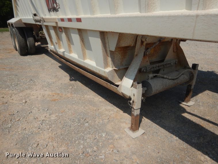 image for item IT9720 2013 CTSI BDT40  bottom dump trailer
