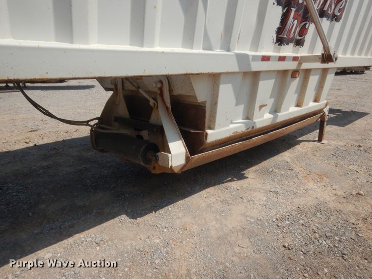 image for item IT9720 2013 CTSI BDT40  bottom dump trailer
