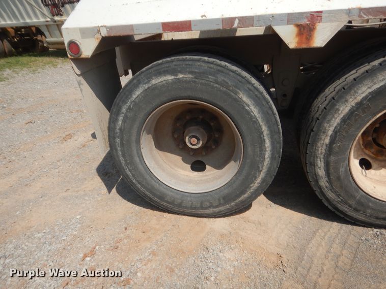 image for item IT9720 2013 CTSI BDT40  bottom dump trailer