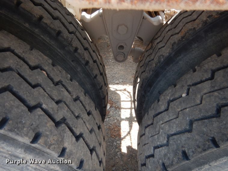 image for item IT9720 2013 CTSI BDT40  bottom dump trailer