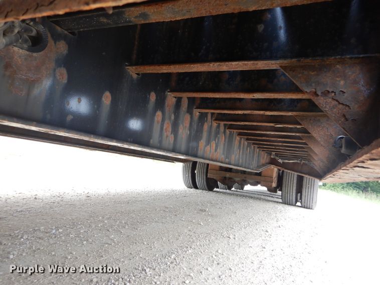 image for item JI9508 2008 Trail King TK110HT-443  drop deck equipment trailer