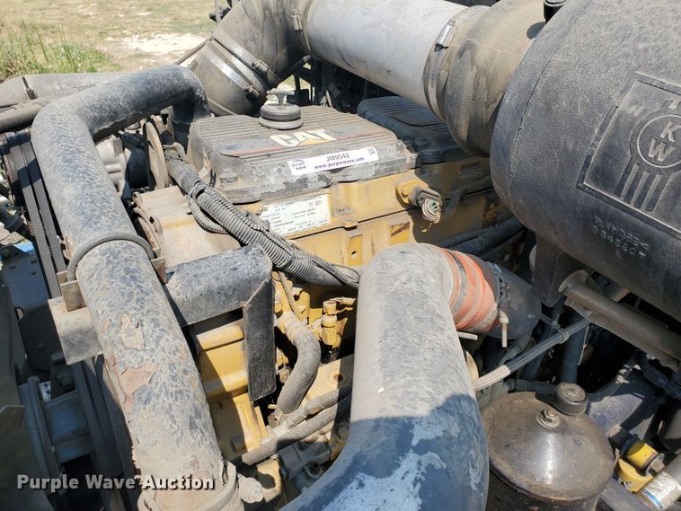 image for item JM9542 Caterpillar C15  engine