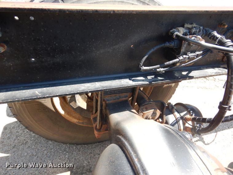 image for item JZ9916 2008 Hino 338  truck cab and chassis